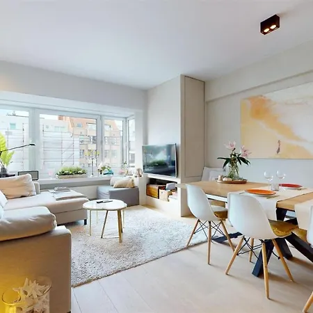 Magnifique Appartement Dans Le Centre De Knokke Apartment